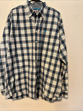 Cinch Plaid Button Down in Blue & Tan Size Large